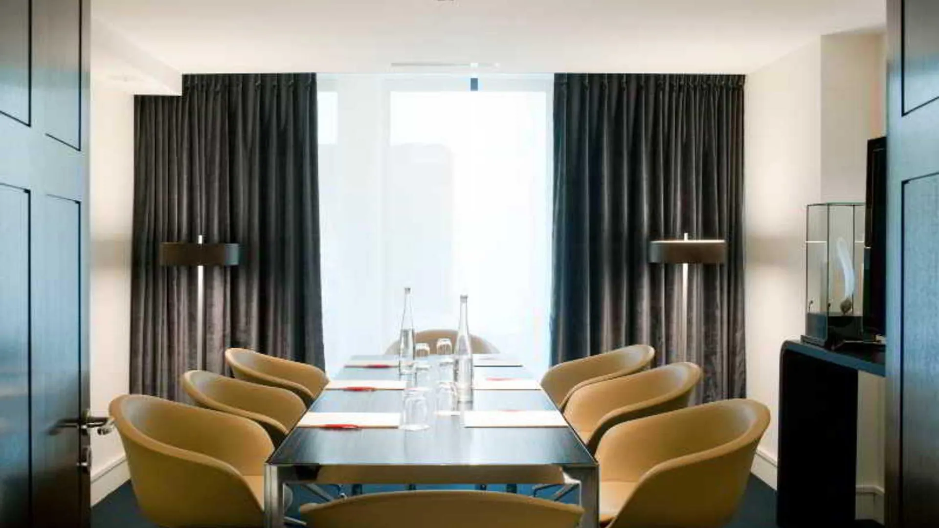Nh Paris Champs-Elysees Otel
