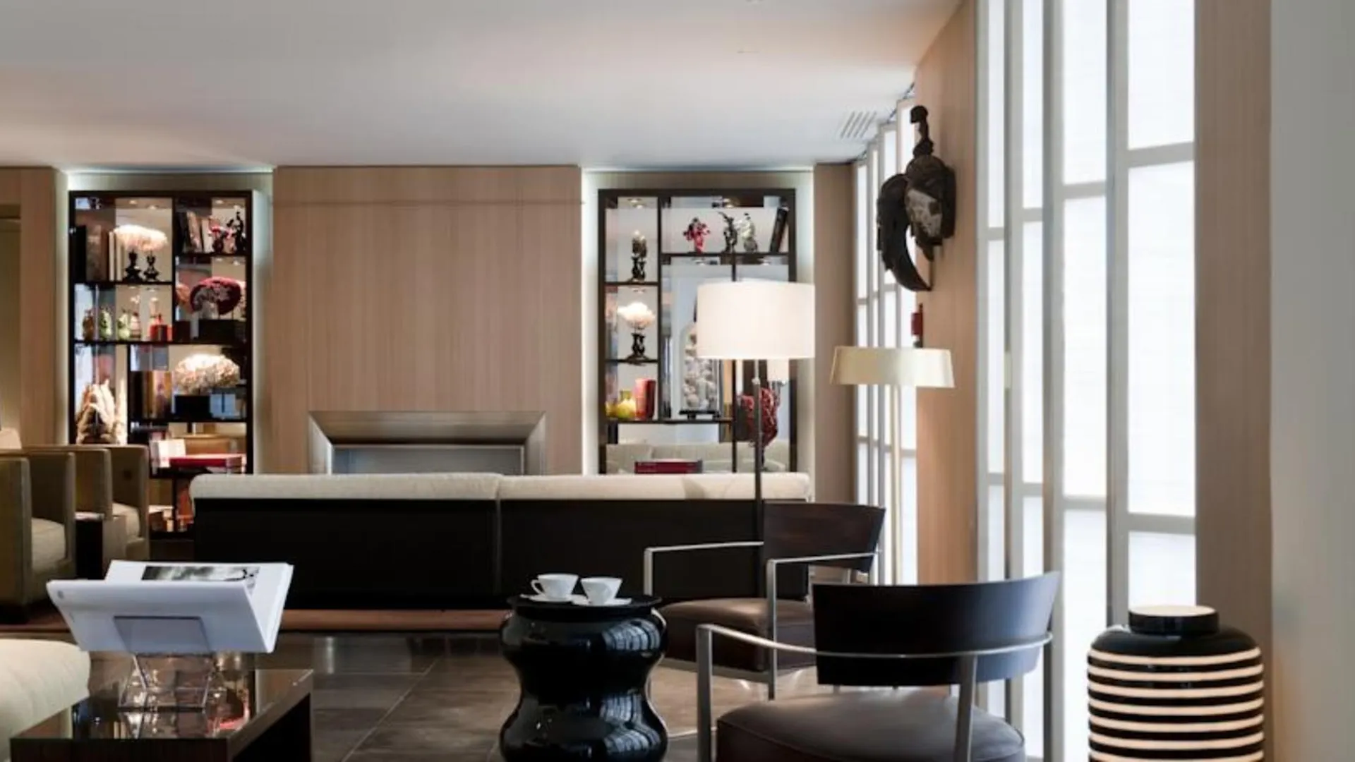 Nh Collection Paris Ponthieu Champs-Elysees 4*,