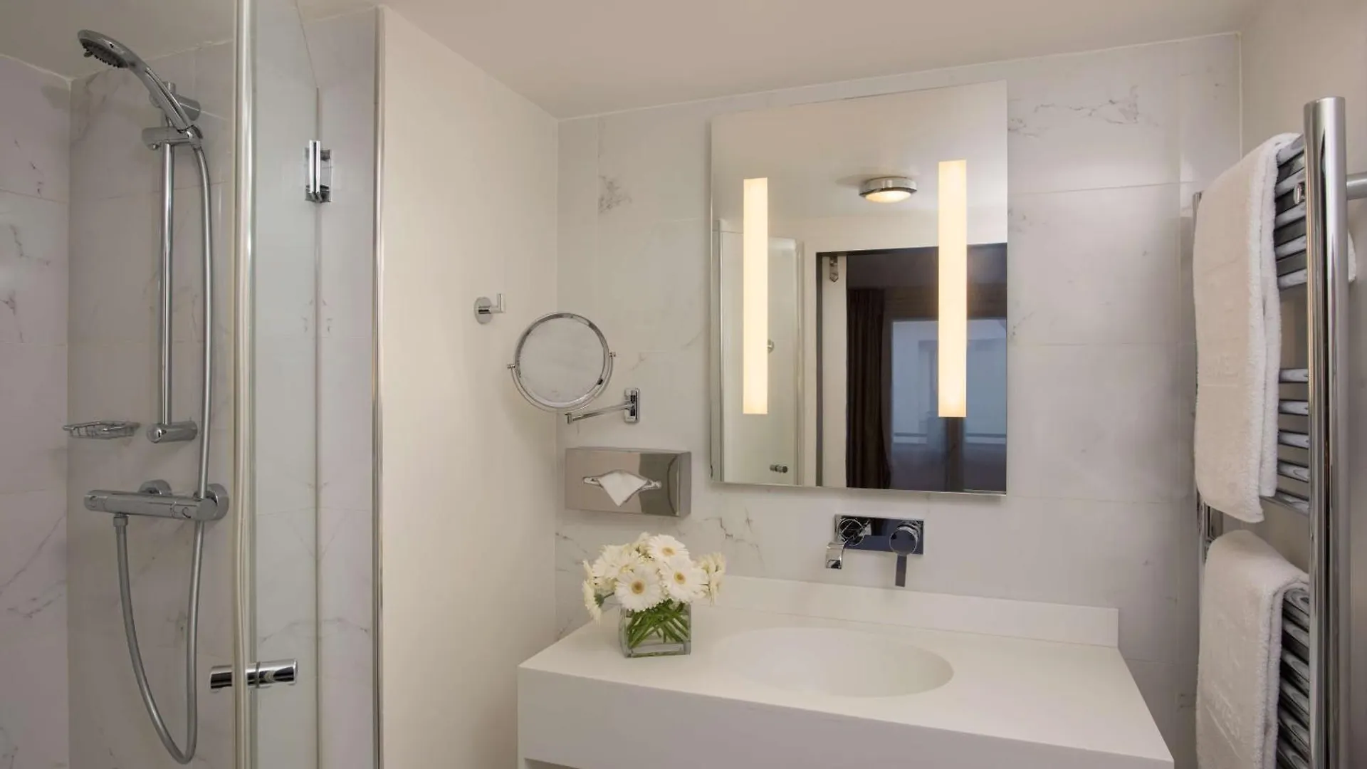 Hotel Nh Collection Paris Ponthieu Champs-Elysees