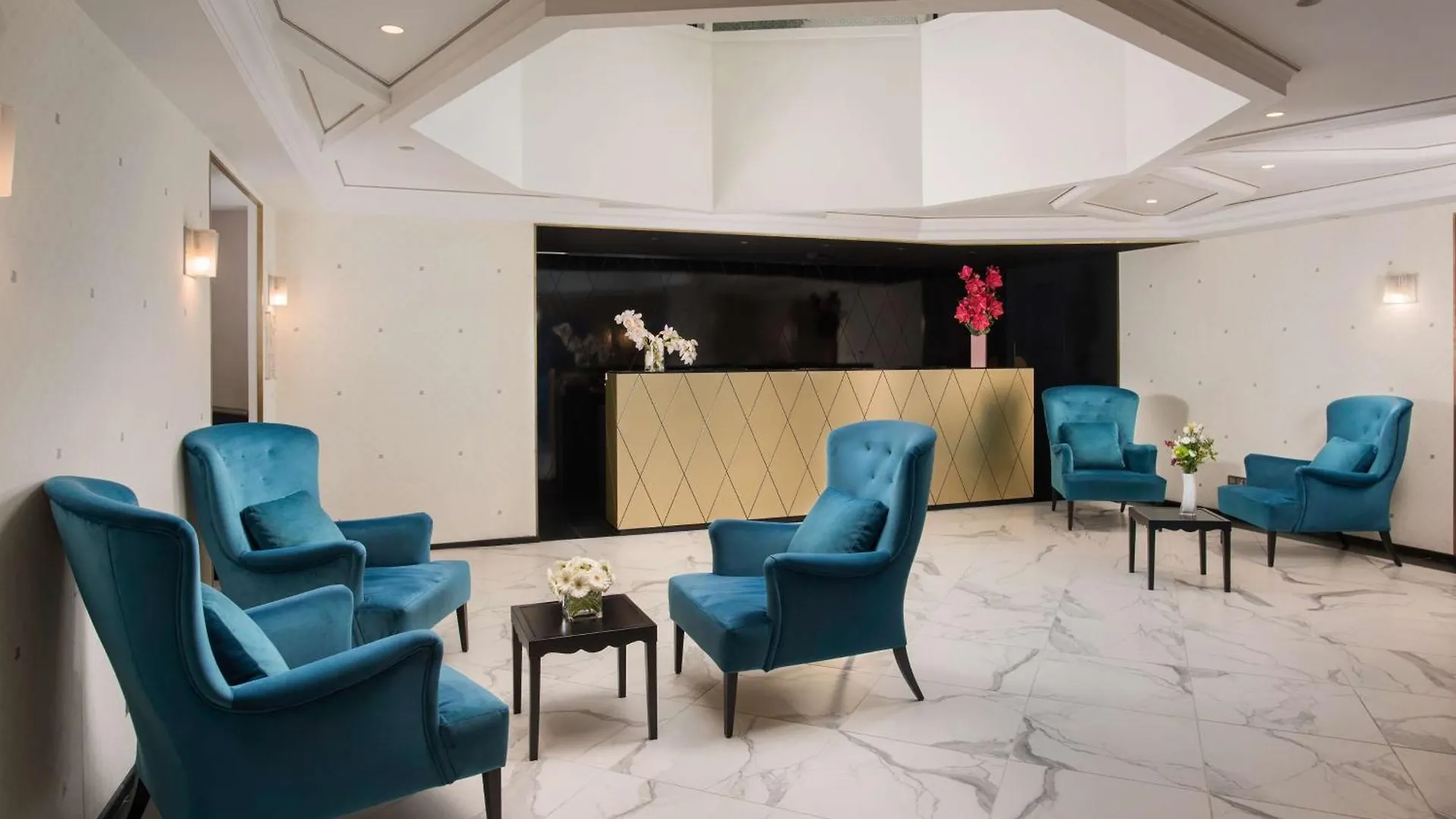Nh Collection Paris Ponthieu Champs-Elysees 4*,  France